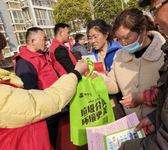 貓先生，垃圾分類示范小區(qū)建設(shè)，智能垃圾房廠家